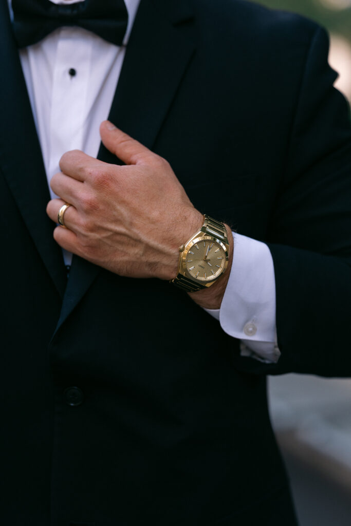 detail portrait of a groom at a chicago wedding